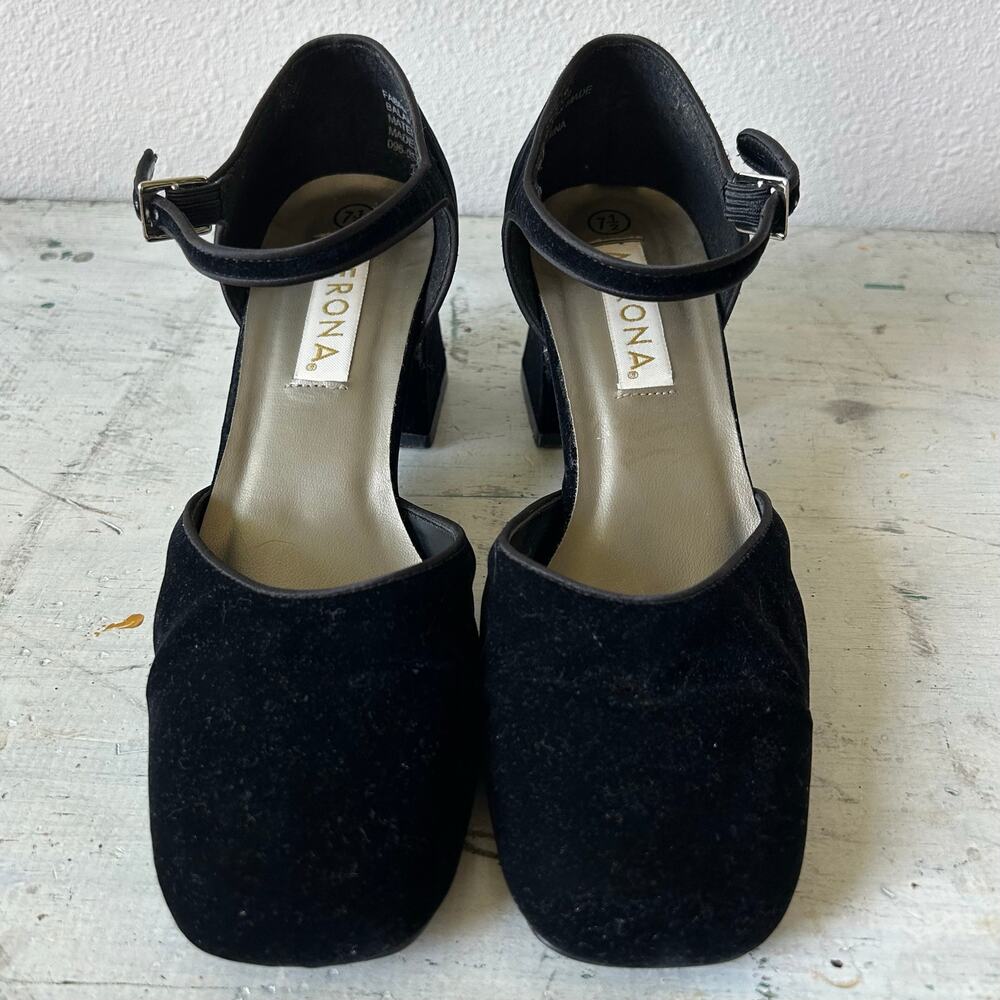 Merona Black Velvet Mary Jane Block Heel Pumps Women's Size 7.5 - Picture 3 of 11